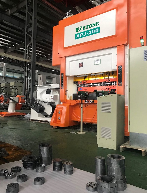 Motor Core abiadura handiko prentsa estanpatzeko makina Potentzia prentsa